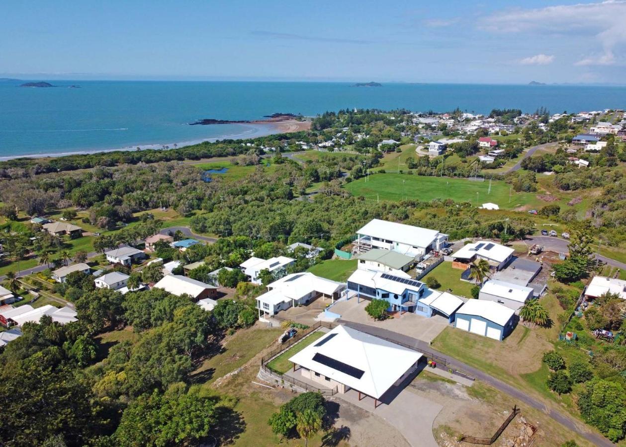 Вилла Escape With A View Emu Park Экстерьер фото